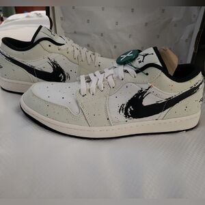 COPY - Air Jordan 1 low SE Brushstroke